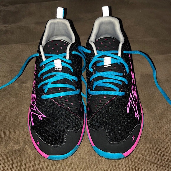 Zoot Sports 🏃🏼‍♀️ ‘Banyan’ Sneakers - Picture 5 of 8